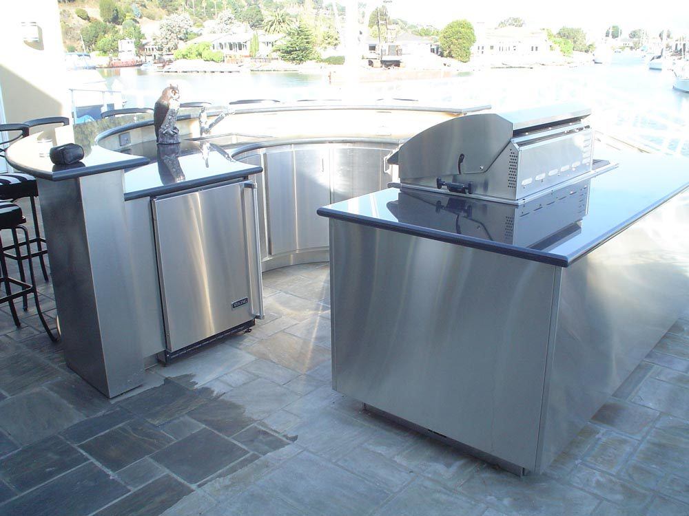 Stainless Steel BBQ w/ Radius Counter-Top